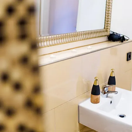 公寓 Modernes L Oasis L Mit Balkon Naehe Hauptbahnhof
