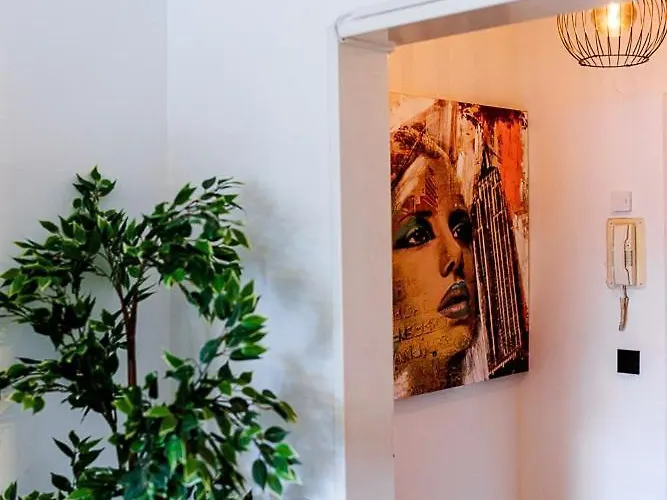 Modernes L Oasis L Mit Balkon Naehe Hauptbahnhof